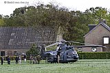 15-04-2024 Breda - Een cougar helikopter van defensie heeft in de storm nabij Teteringen naast een boerderij aan de rand van de wijk Waterdonken een voorzorgslanding moeten maken. - Fotokrant